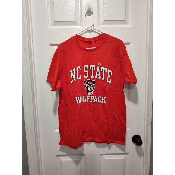 Barnesmith NC State Wolfpack Vintage Wolf's Head Red T-Shirt Size LARGE - Picture 1 of 4